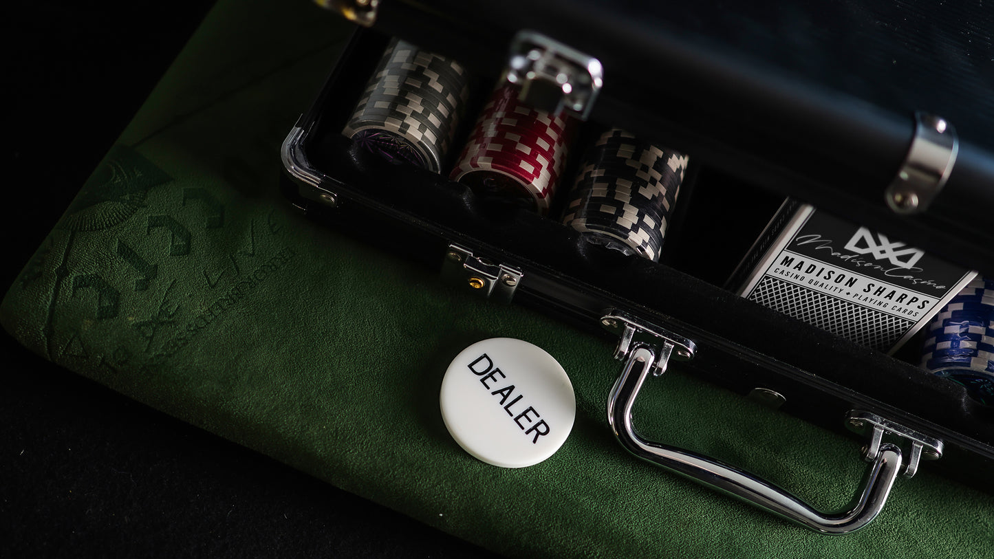 The MADISON x COPAG PRO POKER SET