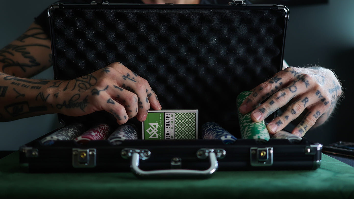 The MADISON x COPAG PRO POKER SET