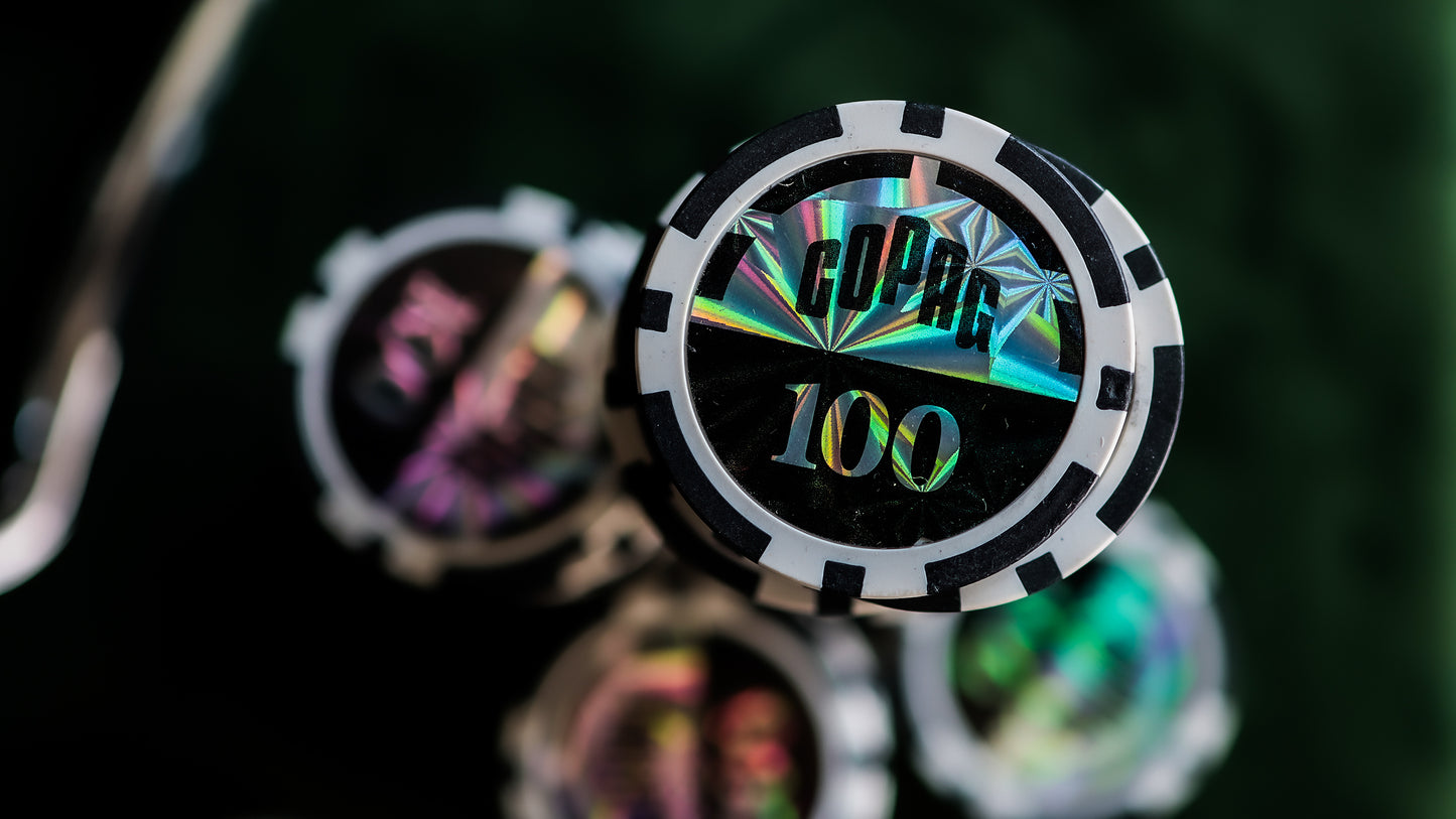 The MADISON x COPAG PRO POKER SET