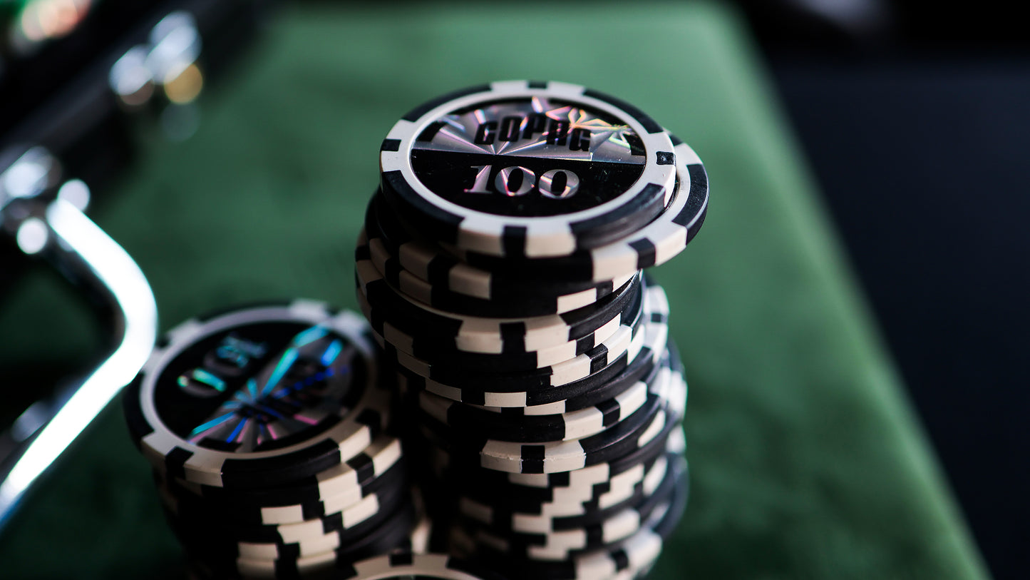 The MADISON x COPAG PRO POKER SET