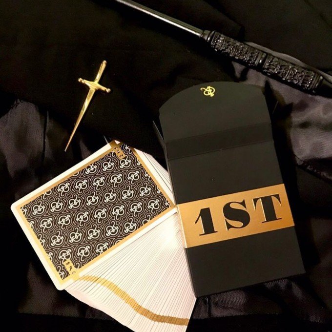 1ST PLAYING CARDS - V2 Signed by Chris Ramsay