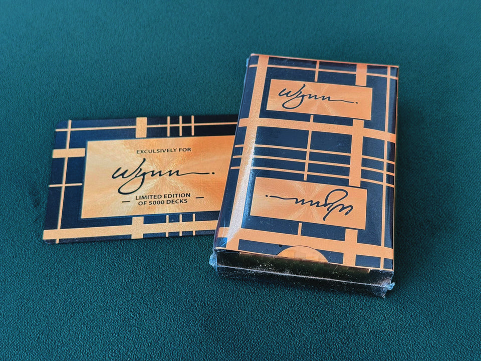 WYNN Limited Edition Playing Cards (Gold/Black) playing cards — view 4