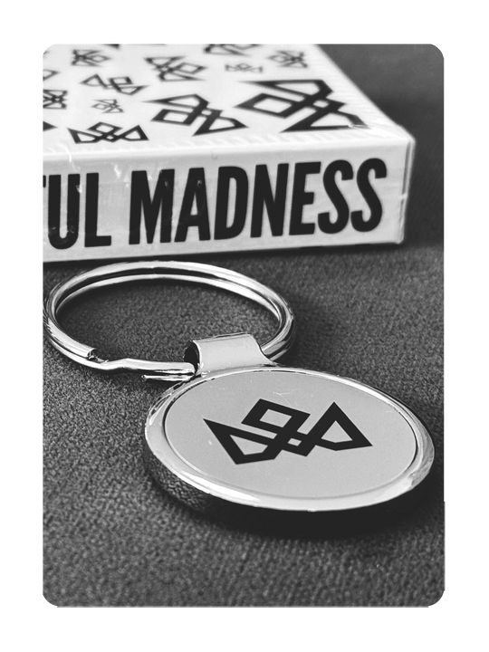 MADISON SHINER KEYRING - Silver Edition playing cards — view 3