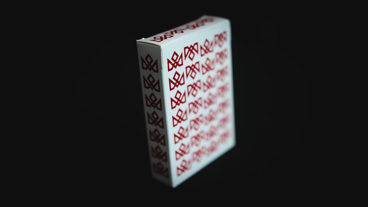 CHARLATANS ( ORIGINAL RED ) playing cards — view 6