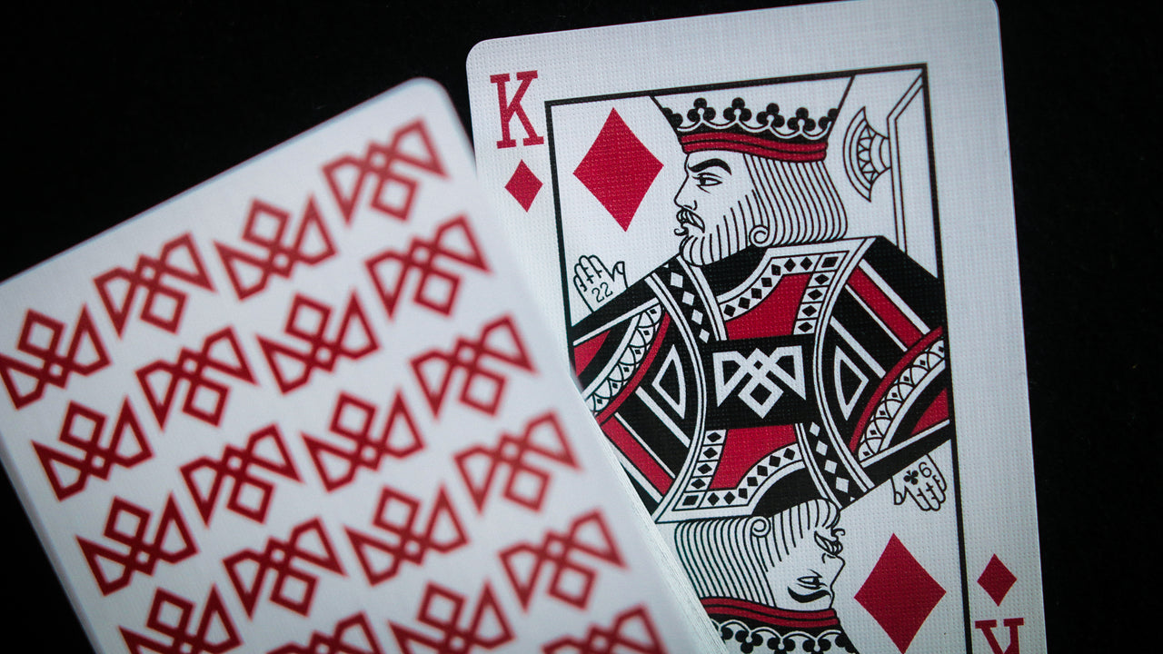 CHARLATANS ( ORIGINAL RED ) playing cards — view 3