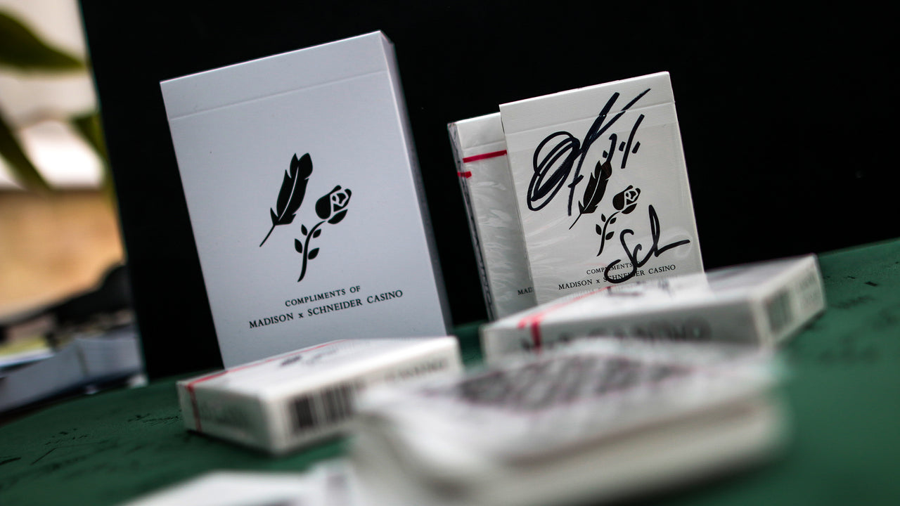 M x S STINGERS - BLACK - SIGNED by MADISON playing cards — view 8