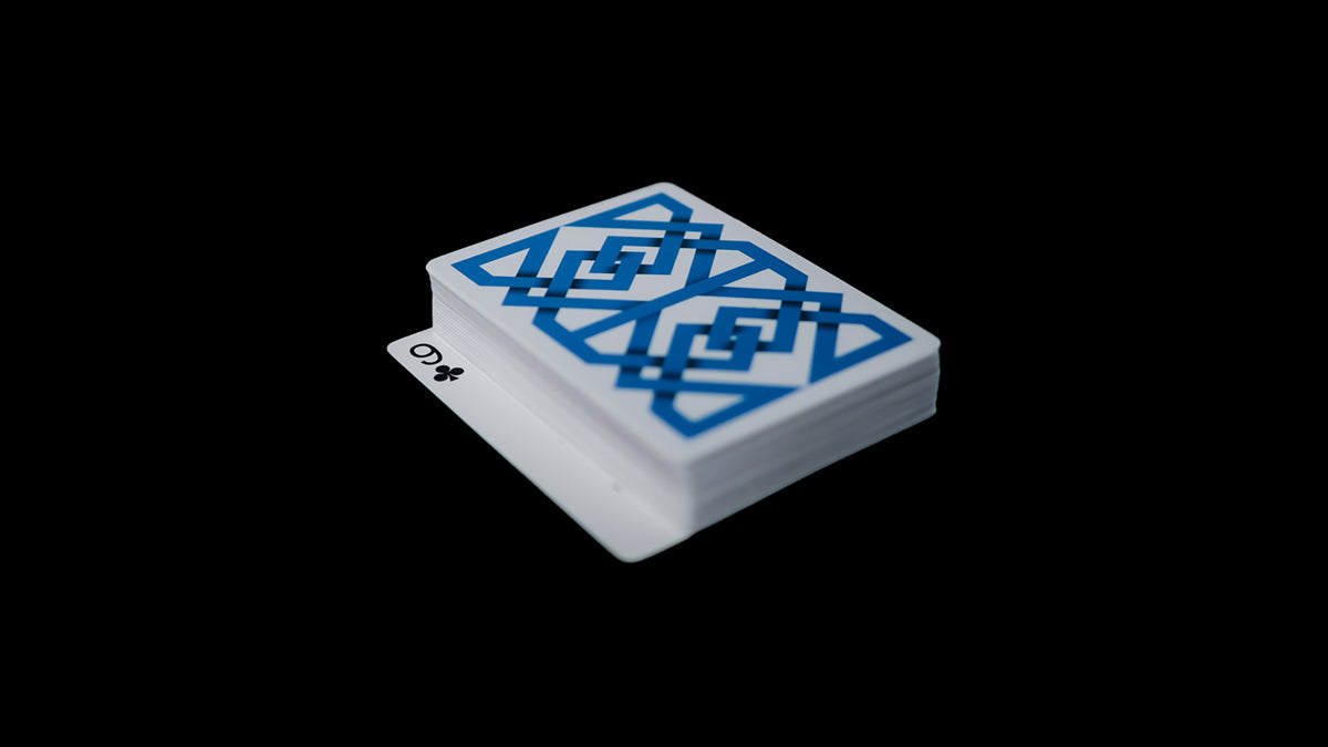 Daniel Madison - the 9 of Clubs and the Mad Deck blue Svengali playing cards