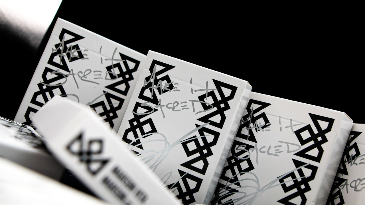 VITA - SIGNED by MADISON playing cards — view 41