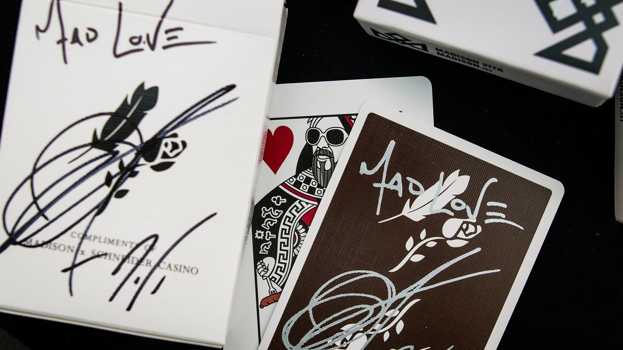 VITA - SIGNED by MADISON playing cards — view 7