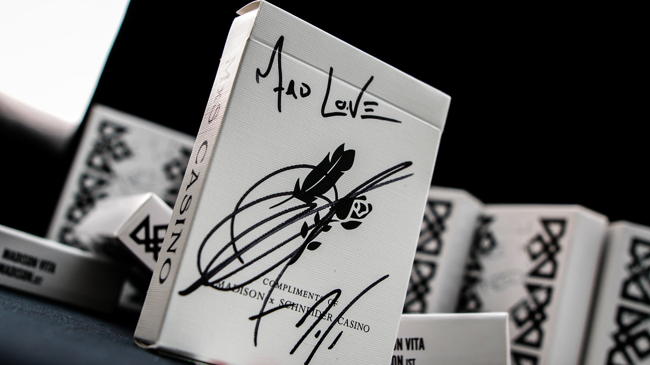 VITA - SIGNED by MADISON playing cards — view 6