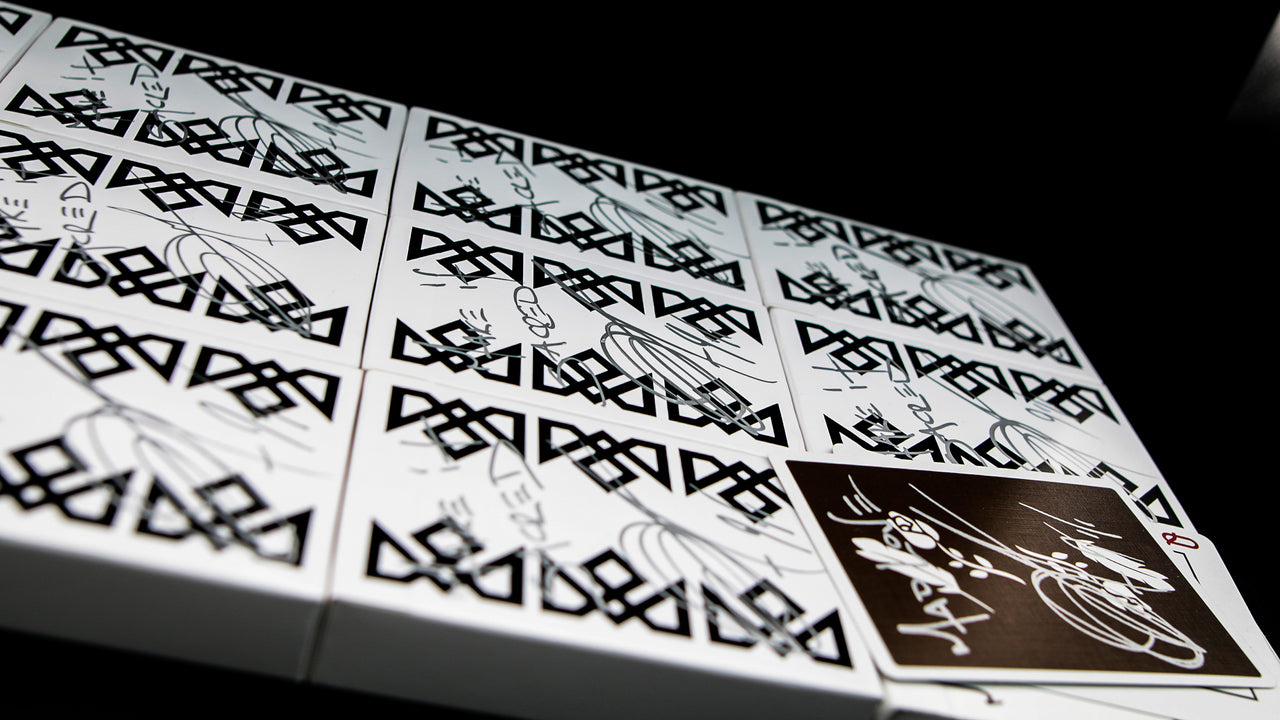 VITA - SIGNED by MADISON playing cards — view 4