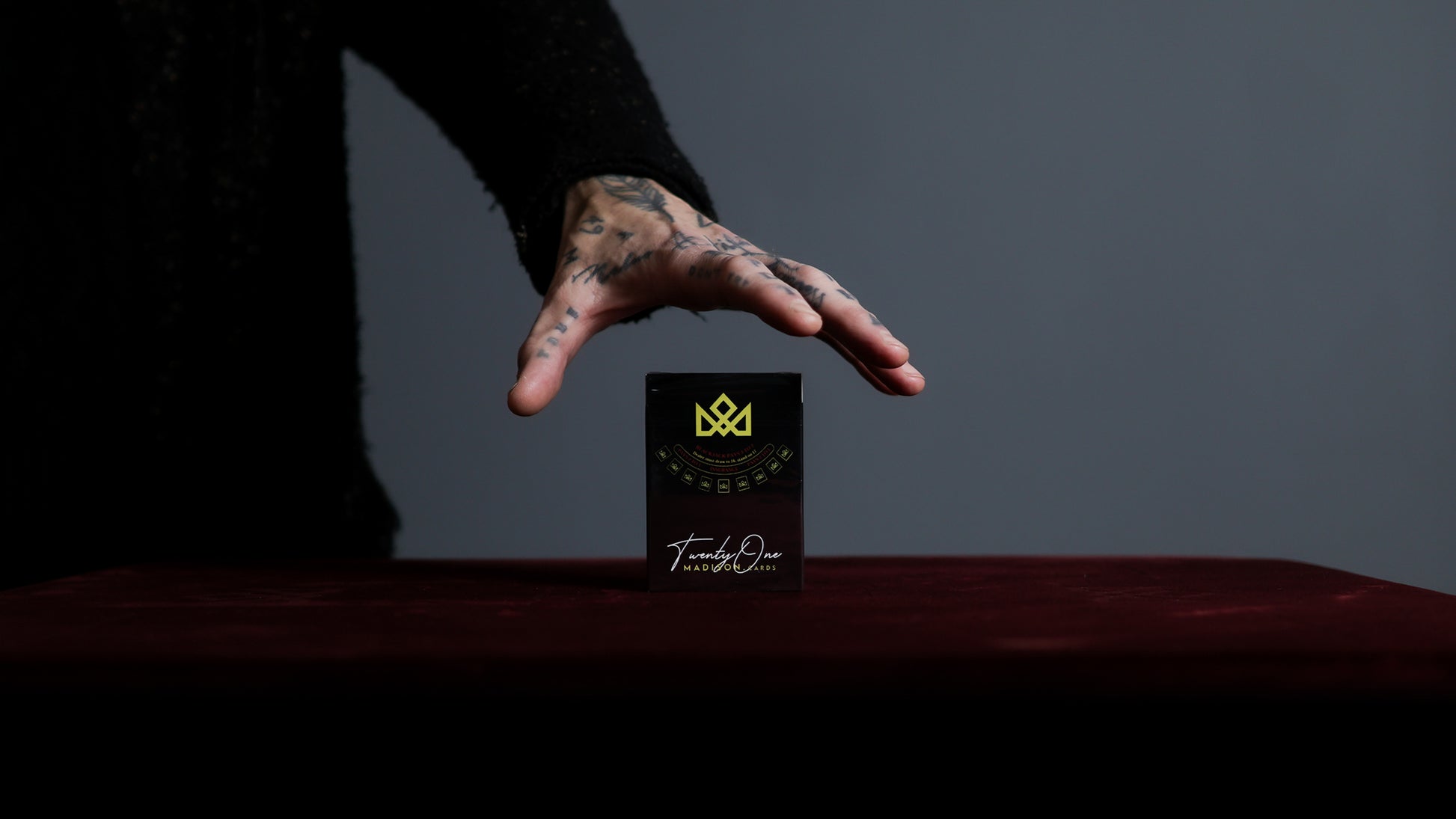 21 BLACK - BLACKJACK Playing Cards - MADISON ONE Entry