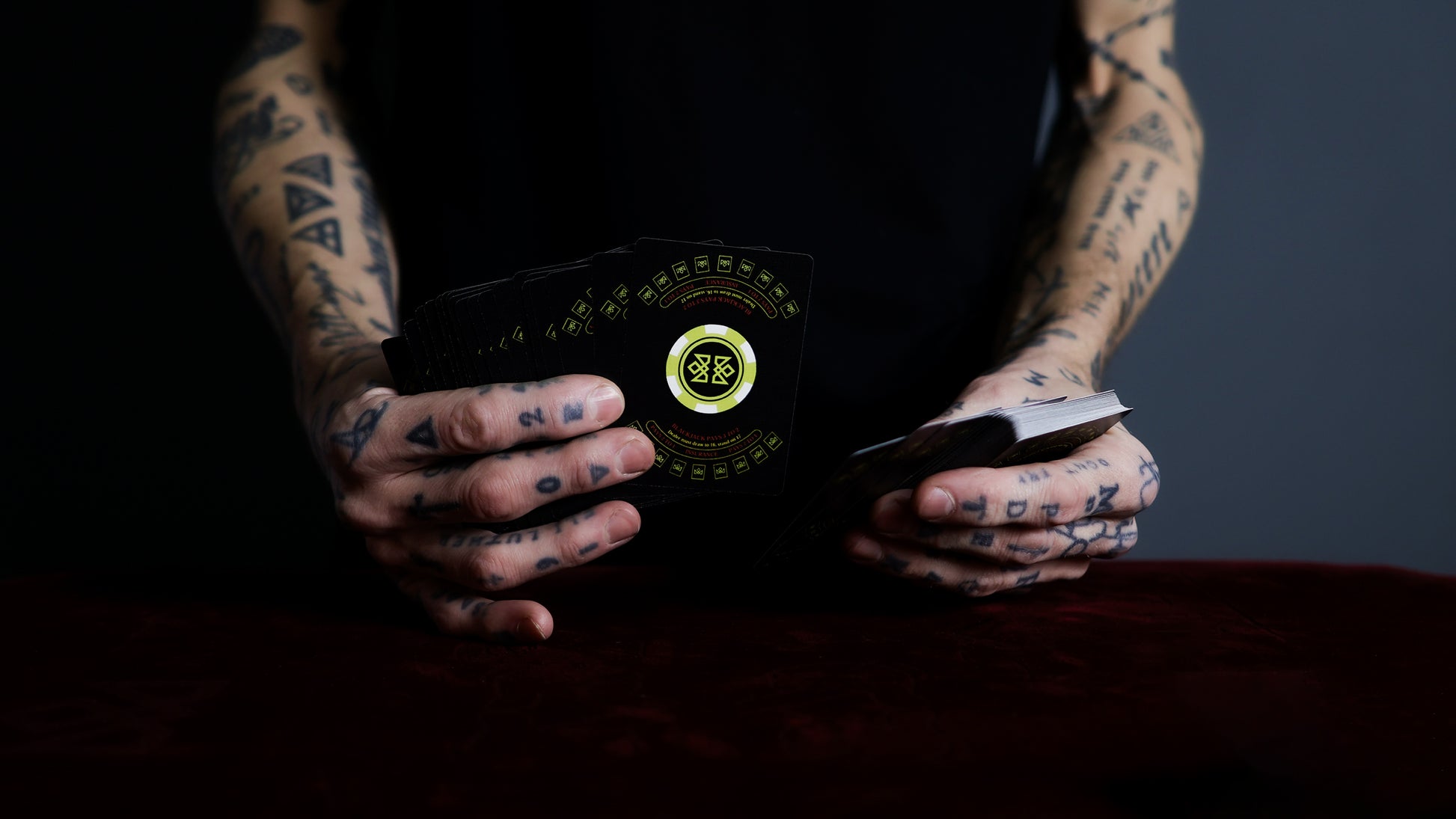 21 BLACK - BLACKJACK Playing Cards - MADISON ONE Entry