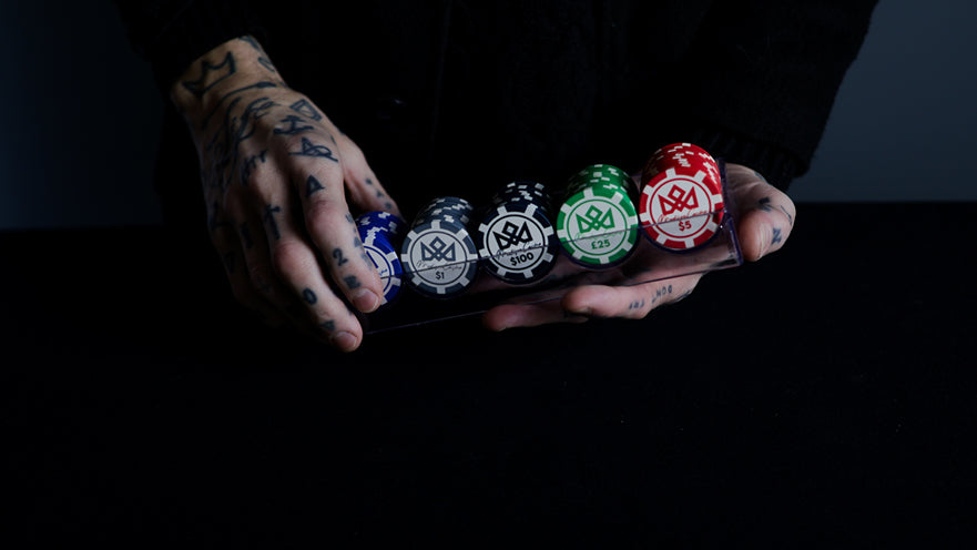 MADISON POKER & BLACKJACK CHIP SET playing cards — view 3