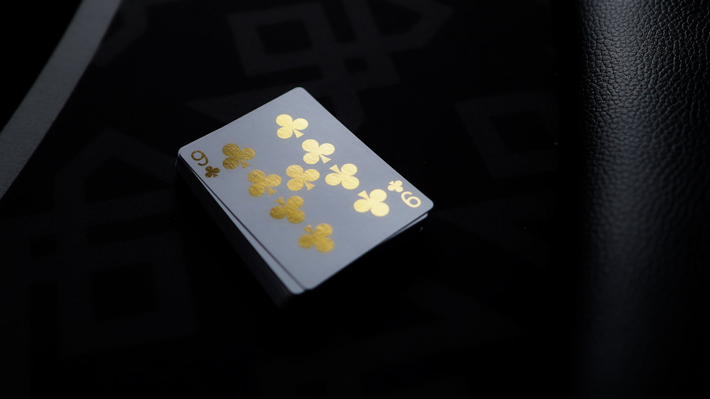 The GOLDEN 9 of CLUBS - Signed by Madison playing cards — view 13