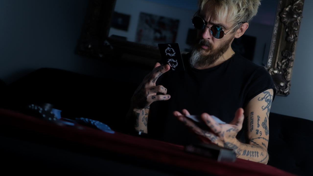 BLUE MIRRORED 'SHINER' SHADES playing cards — view 4