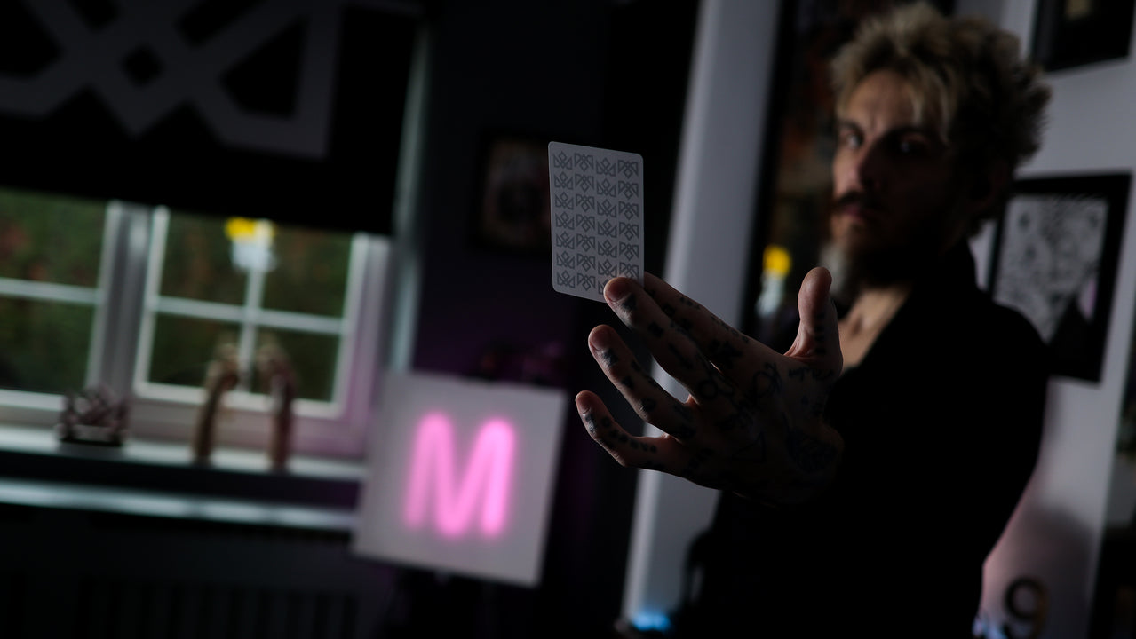 PLATINUM CHARLATANS Playing Cards SIGNED playing cards — view 35