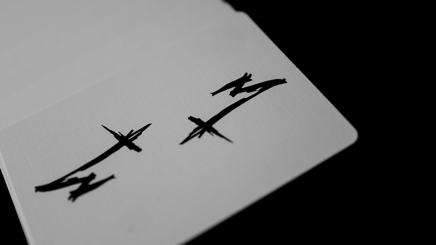 M52 Entry - MADISON SIGNATURE Playing Cards - Signed by Madison