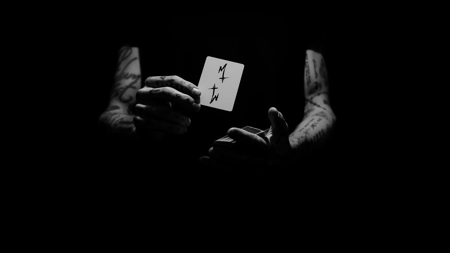 M52 Entry - MADISON SIGNATURE Playing Cards - Signed by Madison