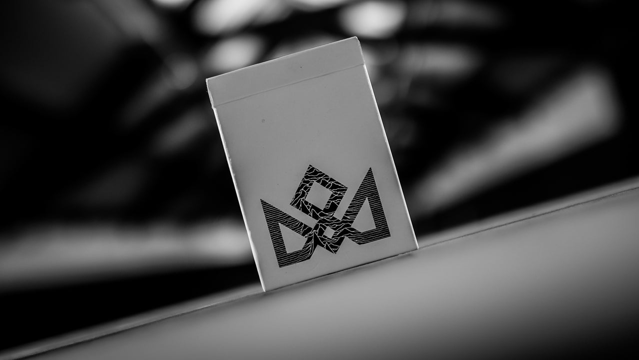 MADISON UNKNOWN BOXSET playing cards — view 26