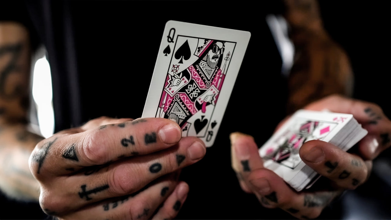 KNUCKLES Sleight-of-Hand / Cardistry Workshop playing cards — view 3