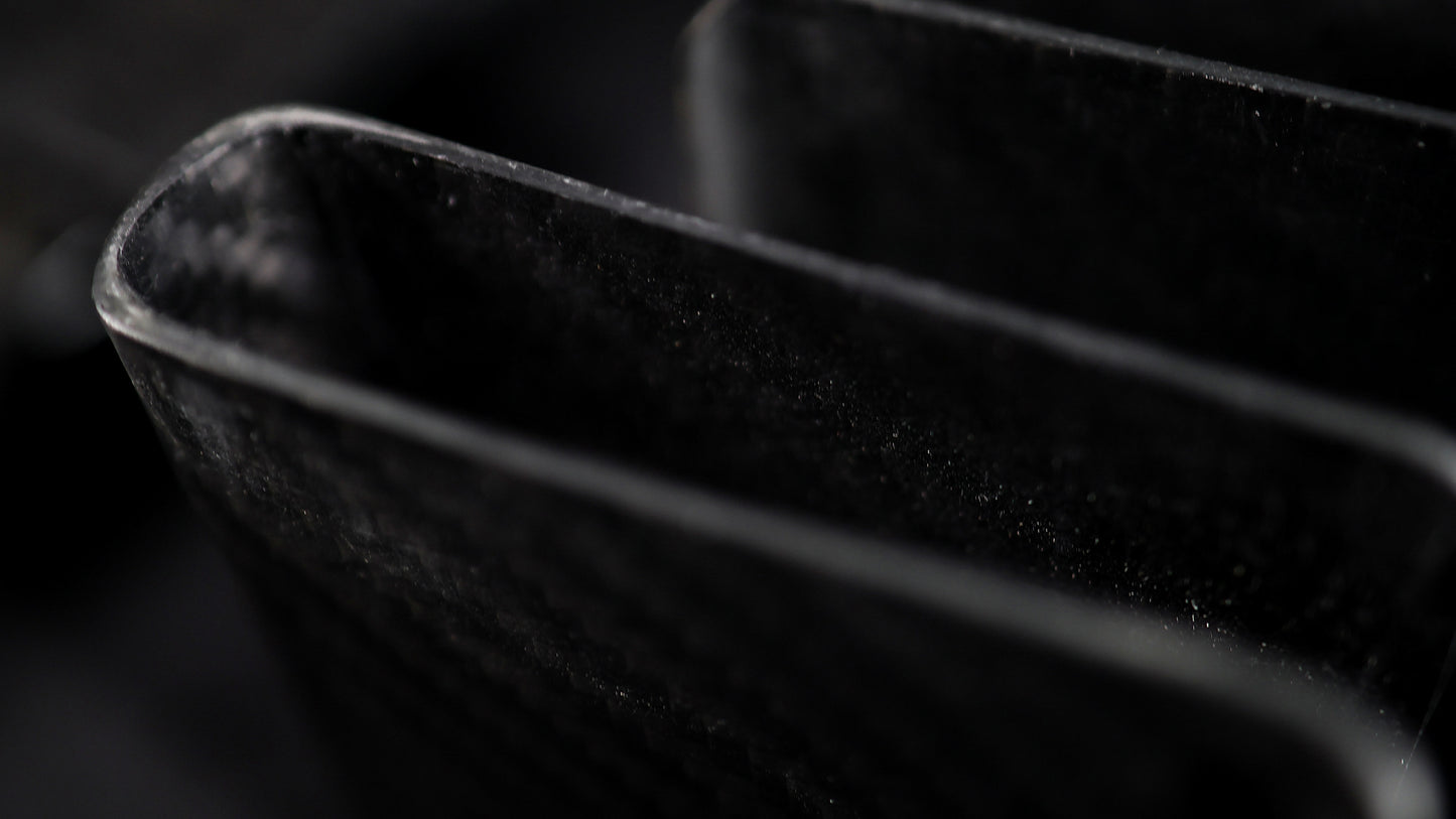 Kevlar x Carbon Fibre Card Clip - Black Matte