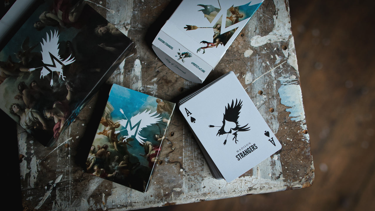CHÂTEAU STRANGERS SIGNED by MADISON playing cards — view 7