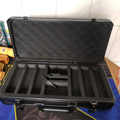 MADISON POKER & BLACKJACK CHIP SET playing cards — view 10