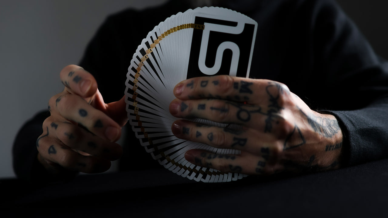 1ST Playing Cards V6 Black playing cards — view 11
