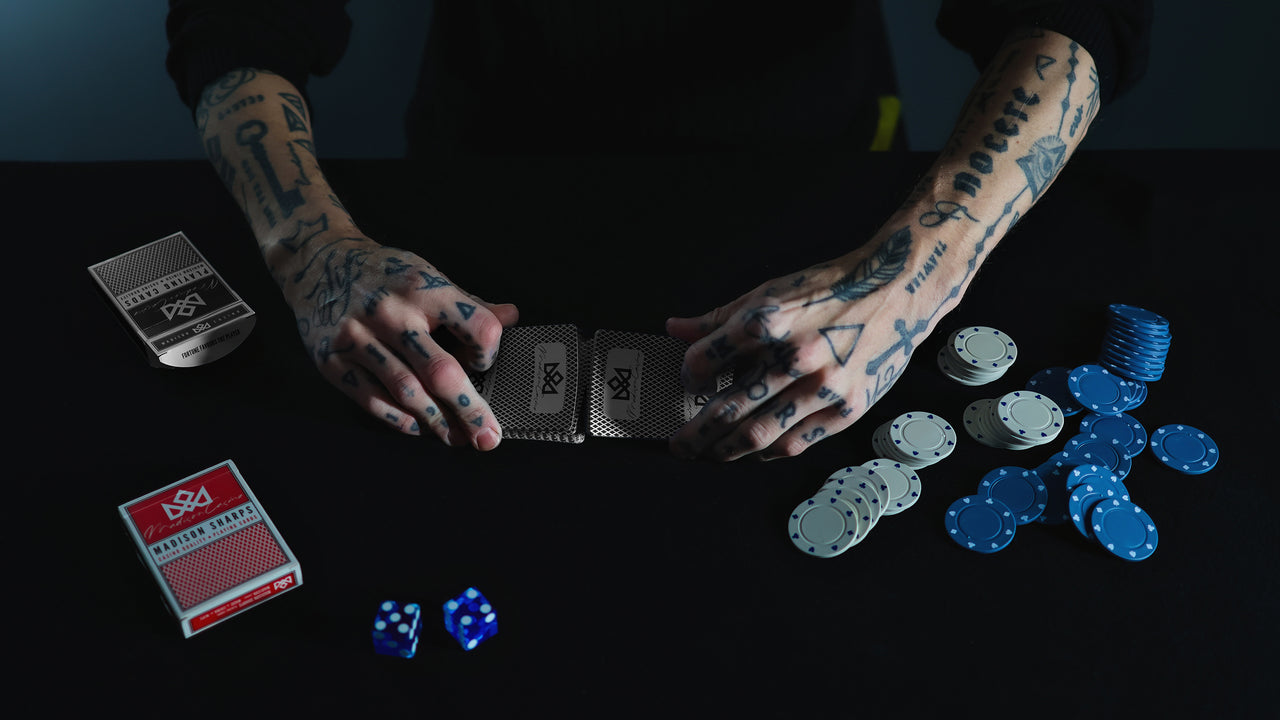 MADISON SHARPS in BLACK - 1 BRICK / 12 DECKS playing cards — view 27