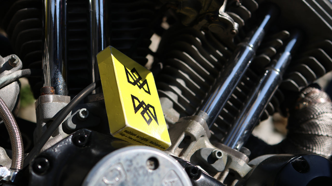 12 - MADISON ONE Entry - The YELLOW ACOLYTES playing cards — view 5