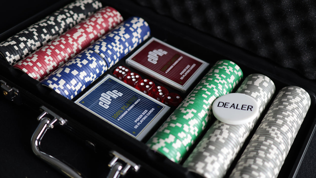 DOYLE BRUNSON Playing Cards and COPAG POKER SET playing cards — view 14