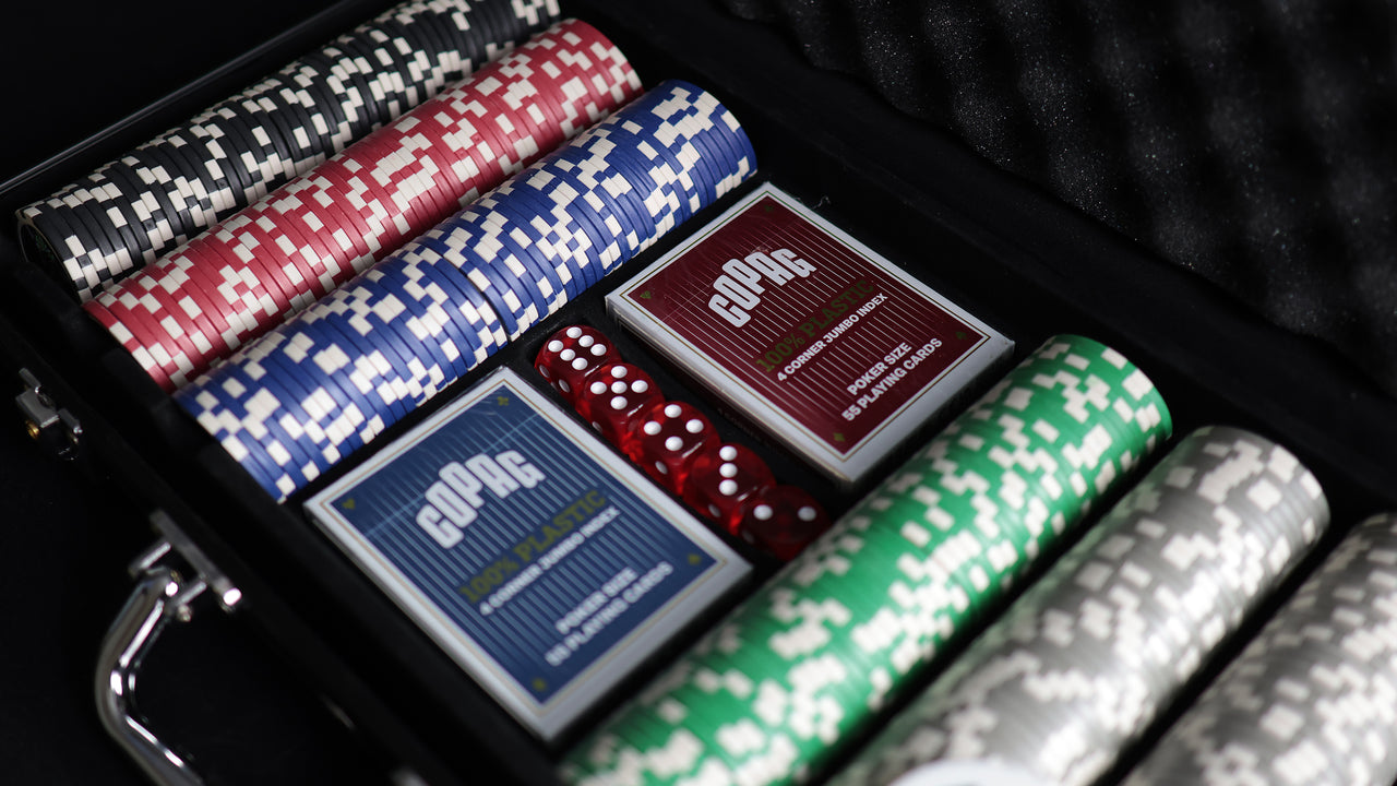 DOYLE BRUNSON Playing Cards and COPAG POKER SET playing cards — view 4
