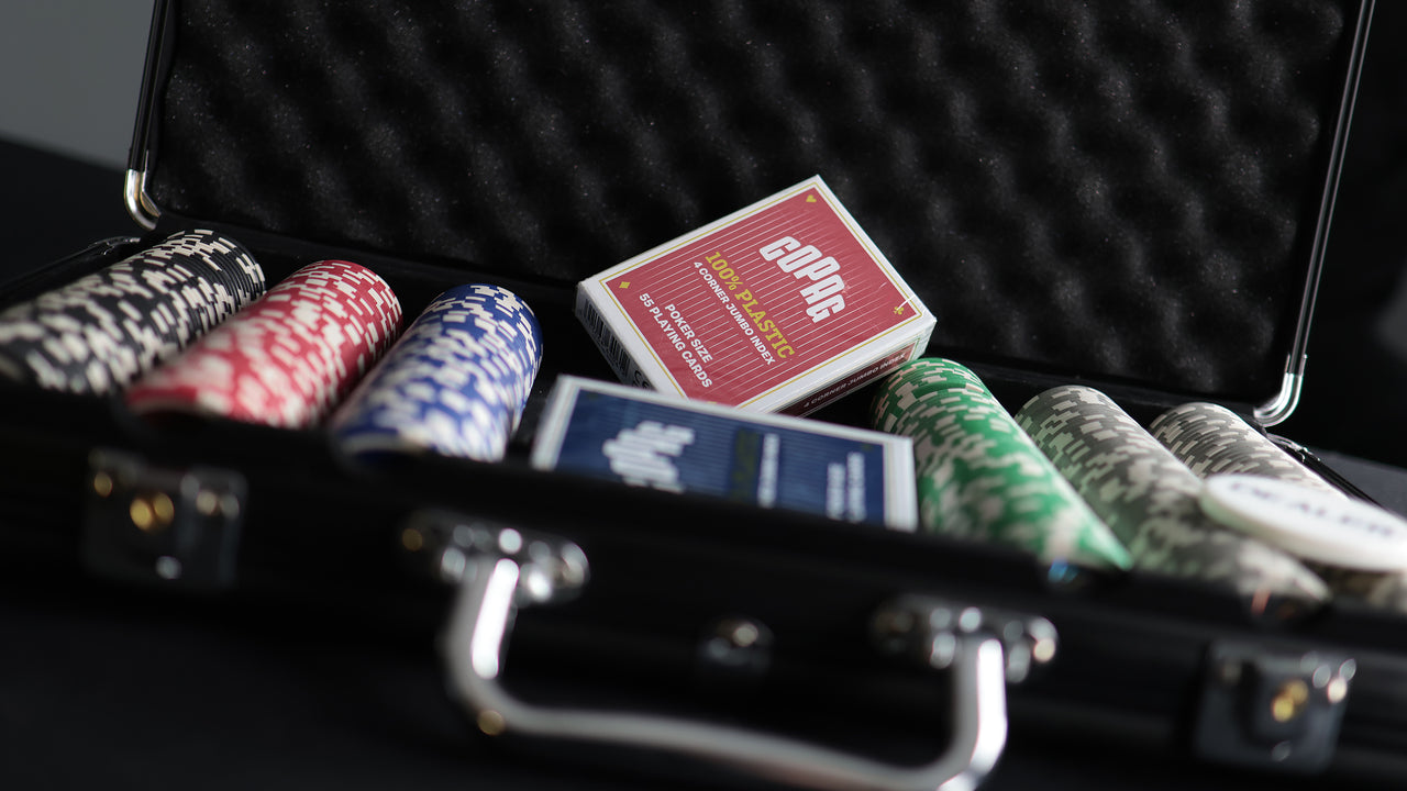 DOYLE BRUNSON Playing Cards and COPAG POKER SET playing cards — view 8