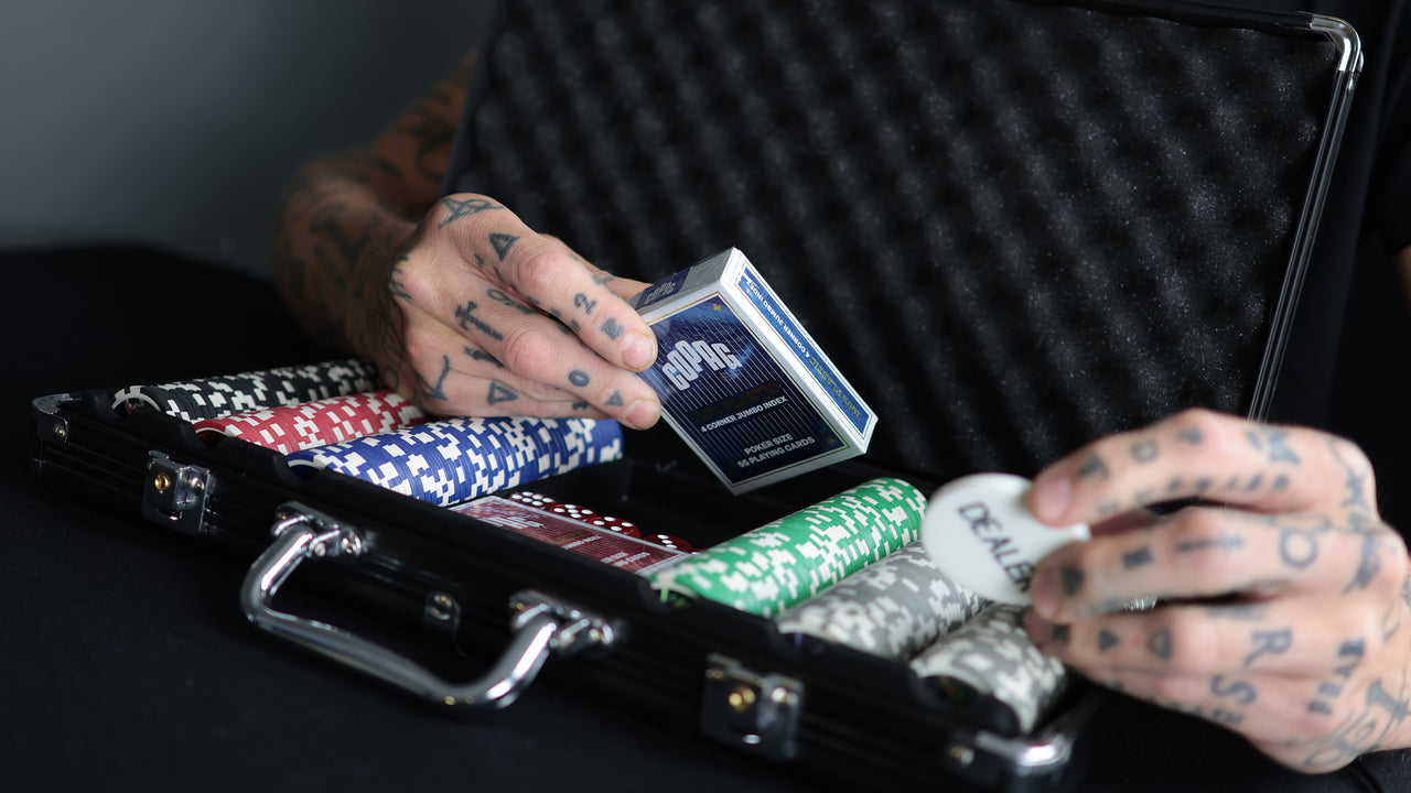 DOYLE BRUNSON Playing Cards and COPAG POKER SET playing cards — view 11