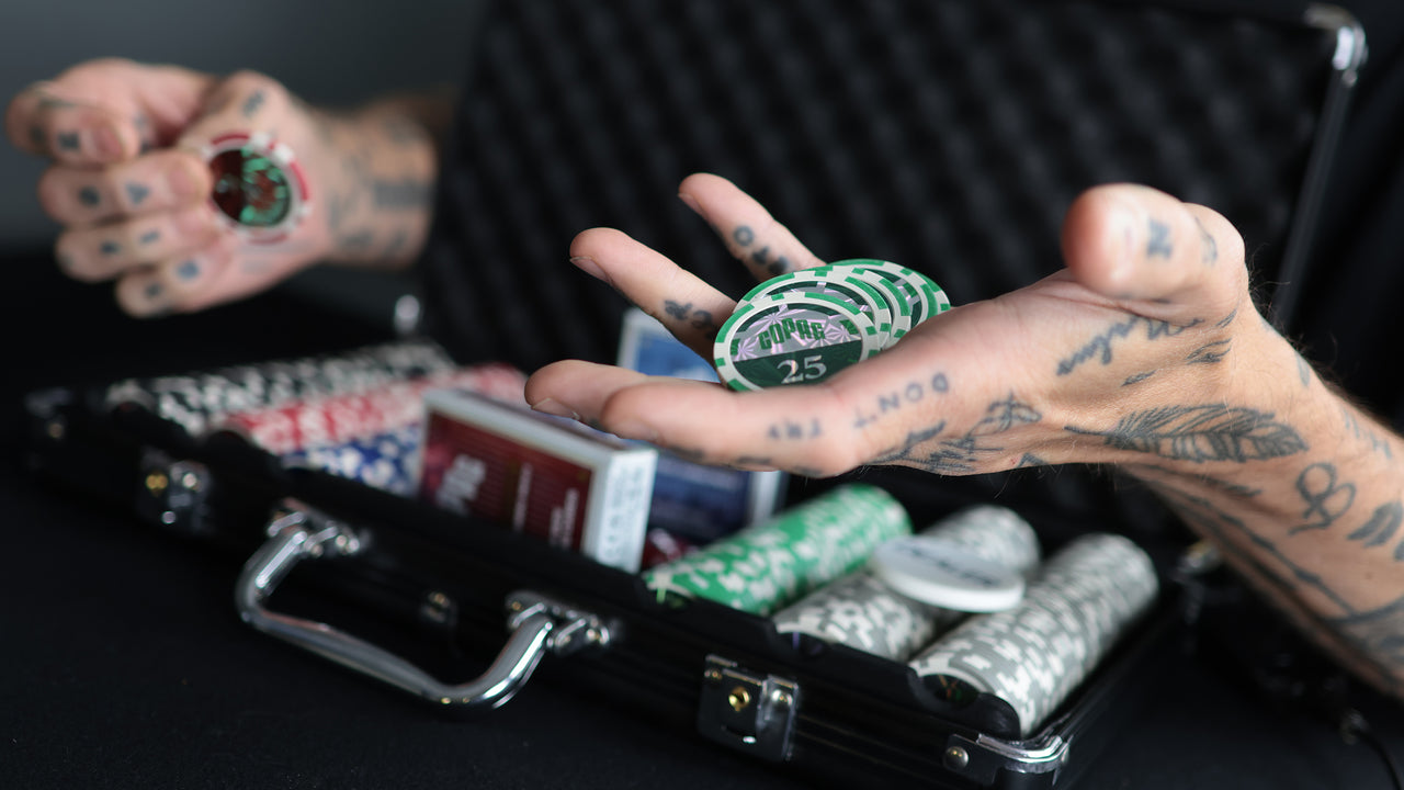 COPAG POKER SET with a Free Gift playing cards — view 20