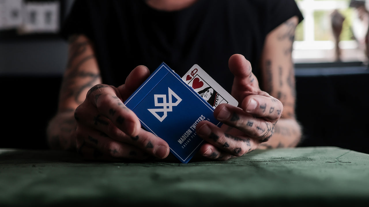DANIEL'S ADVOCATE index - TWISTERS playing cards — view 2