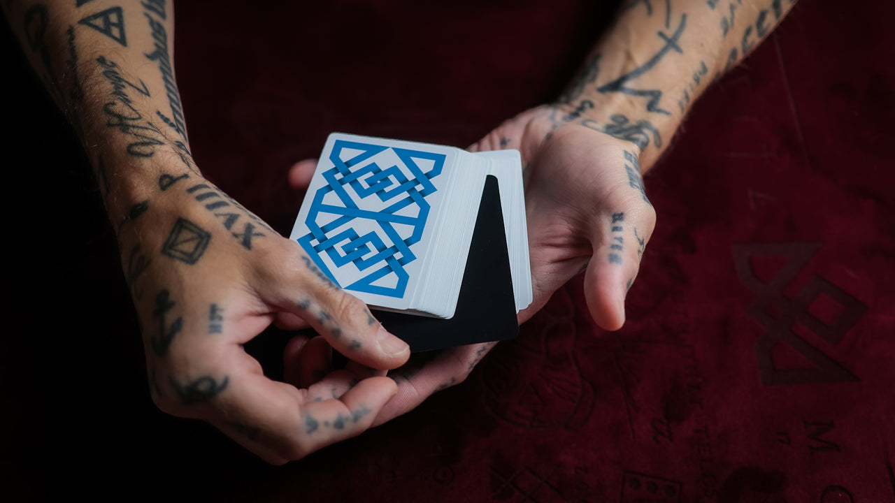 Madison Casino CUT CARDS playing cards — view 11