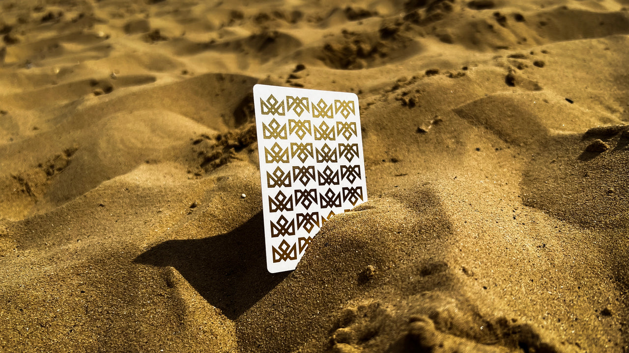 GOLD CHARLATANS - BRICK DEAL (12 Decks) playing cards — view 12