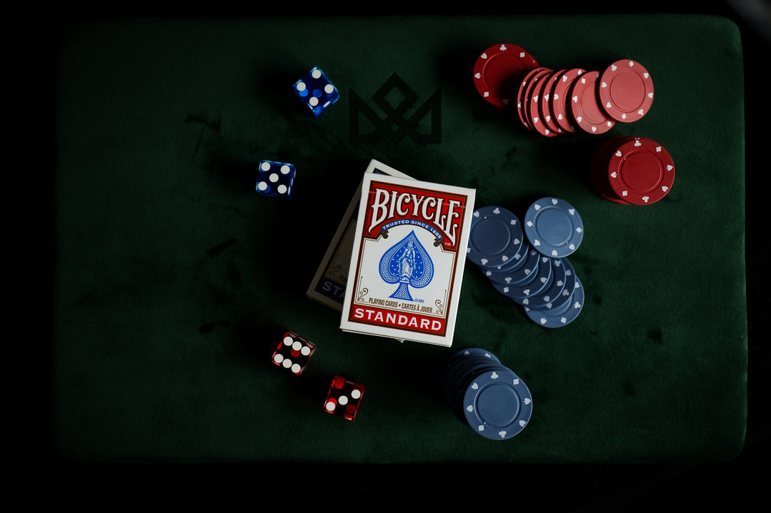 BICYCLE SLEIGHTS - MIXED BRICK (12 Decks) playing cards — view 13