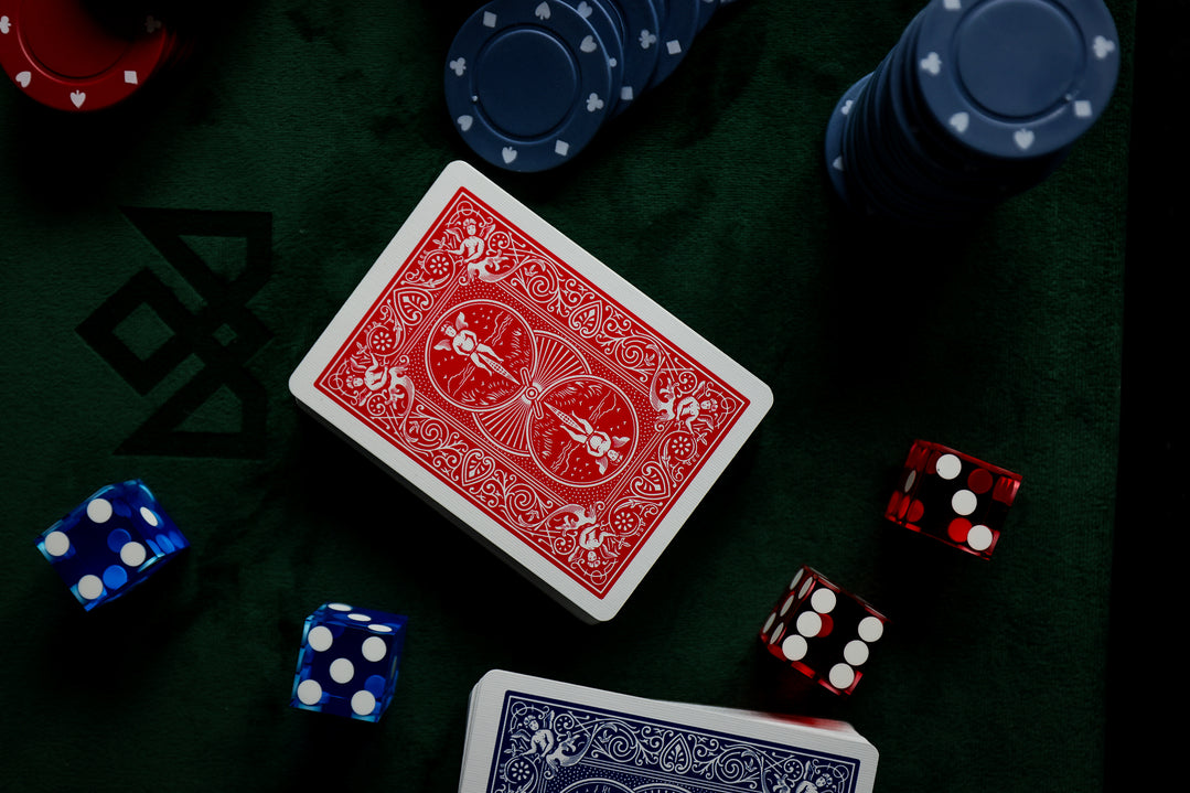 BICYCLE SLEIGHTS - MIXED BRICK (12 Decks) playing cards — view 7