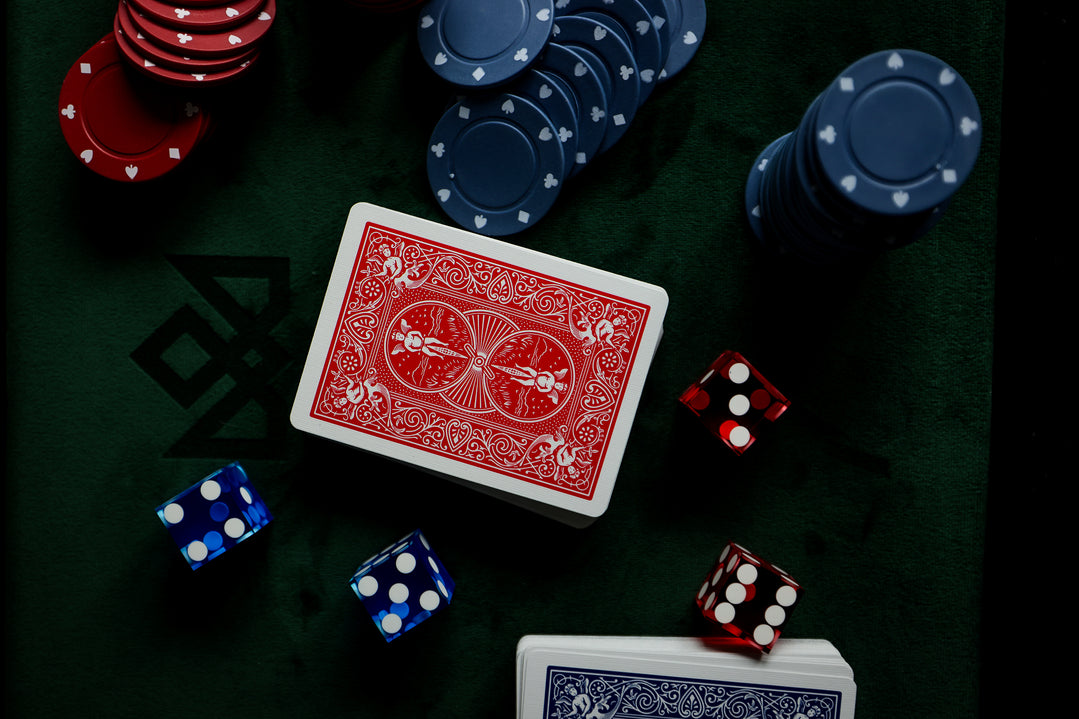 BICYCLE SLEIGHTS - MIXED BRICK (12 Decks) playing cards — view 17