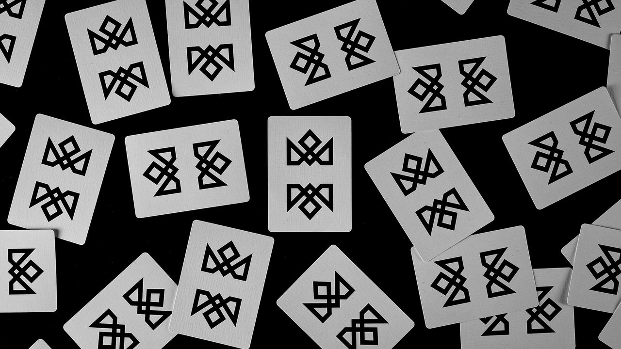 The MAD DECK ADVOCATE Deluxe Set by MADISON x O'HARE playing cards — view 18